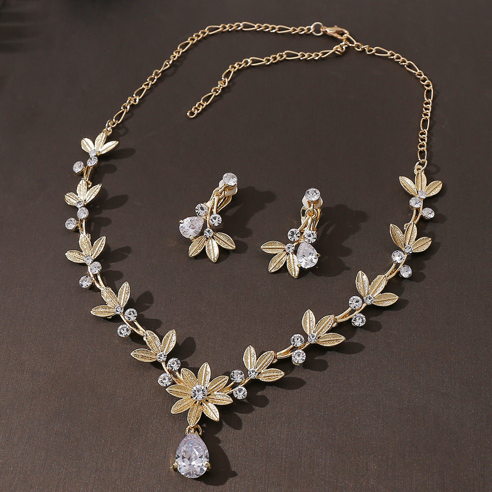 2 in 1 Fashion Bridal Flower Necklace &amp; Earring Set