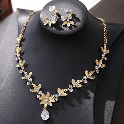 2 in 1 Fashion Bridal Flower Necklace &amp; Earring Set